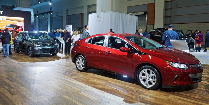 Chevrolet Volt 2 Grille