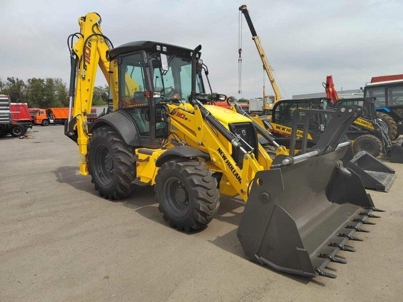 Экскаватор-погрузчик New Holland b110b