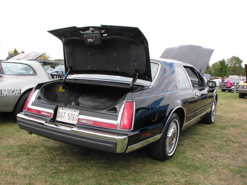 Lincoln Continental Mark 7