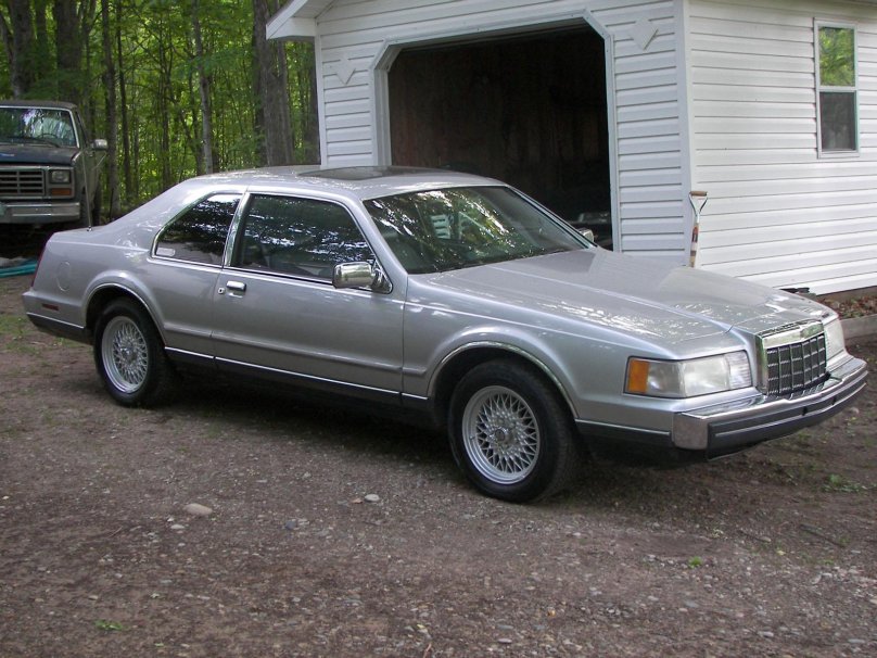 Lincoln Mark 7 1990