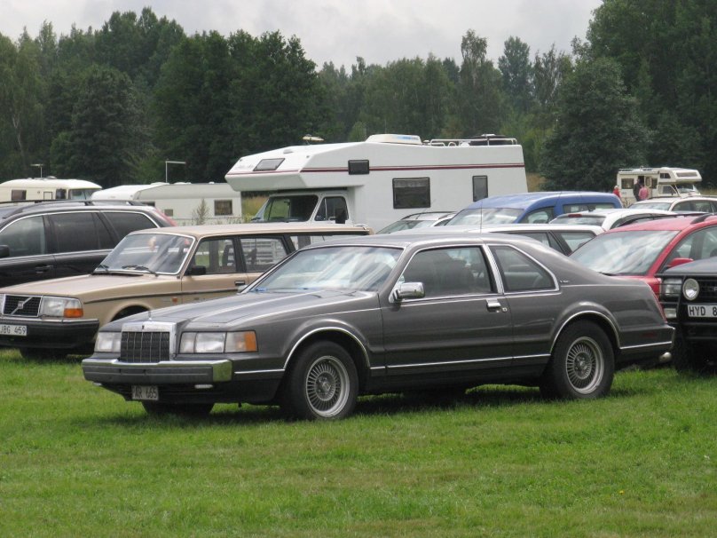 Lincoln Mark VII