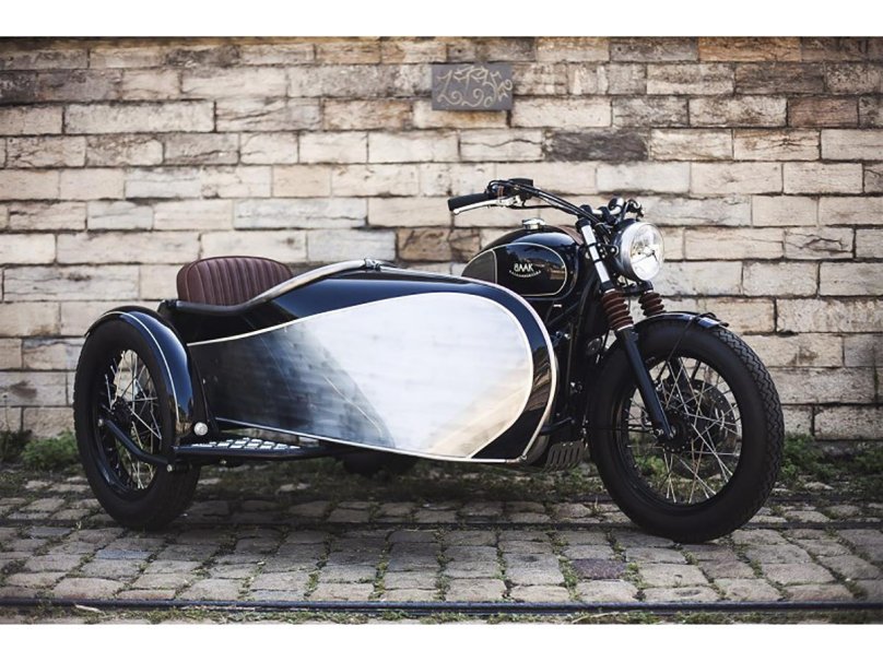 Triumph Bonneville с коляской