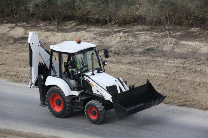 Bobcat 730 экскаватор погрузчик