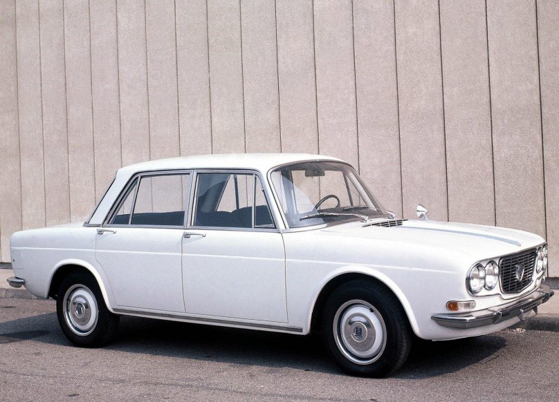 Автомобиль Lancia Flavia 1960