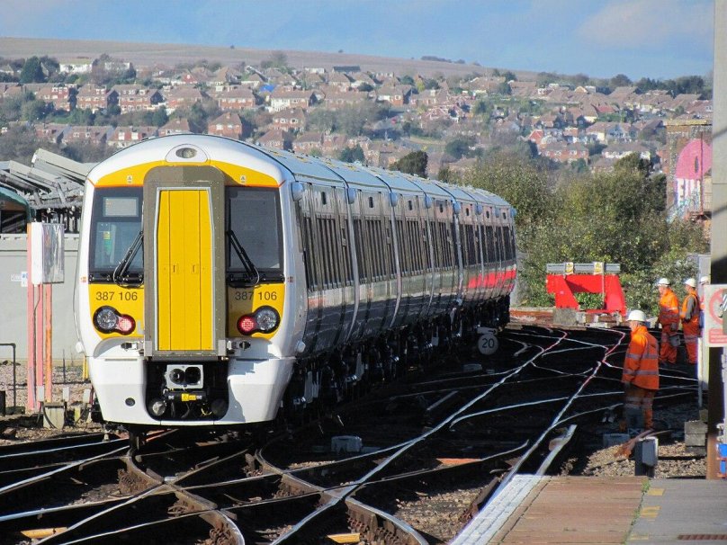 Bombardier Transportation HHP-8