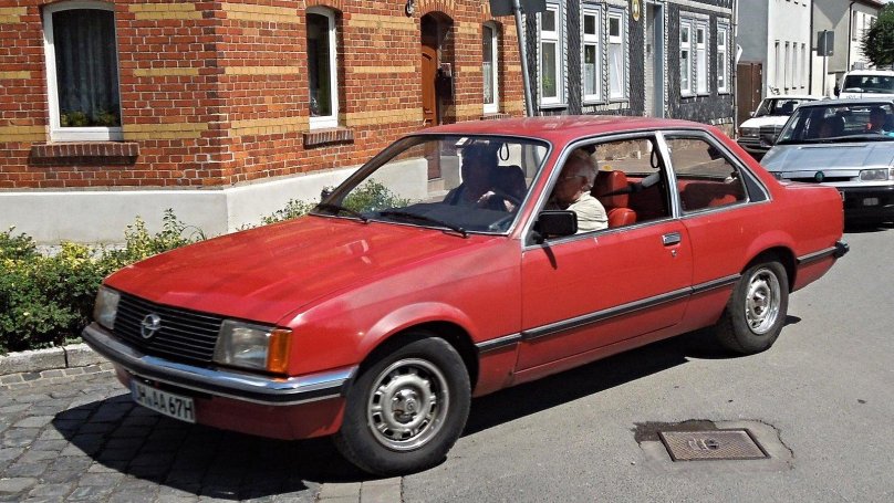 Opel Rekord e1