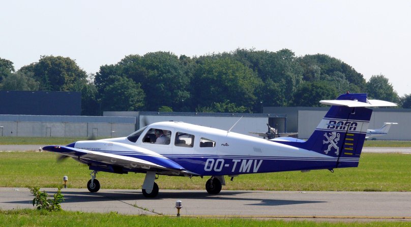 Piper pa-44-180