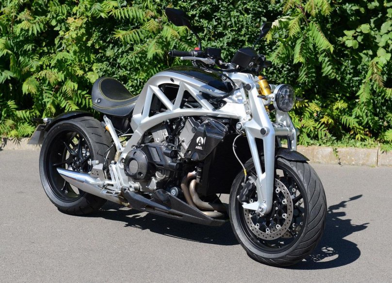 Ариэль чоппер