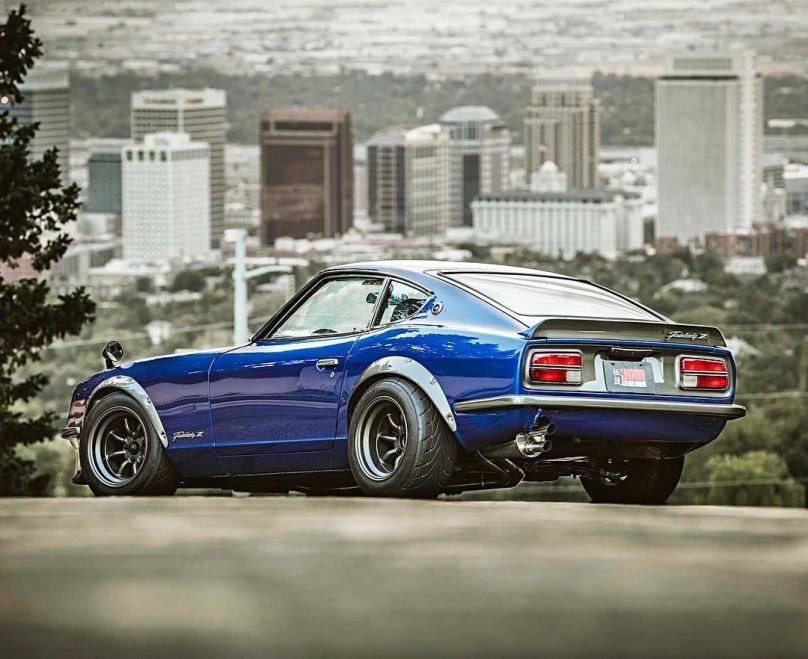 Датсун 240z