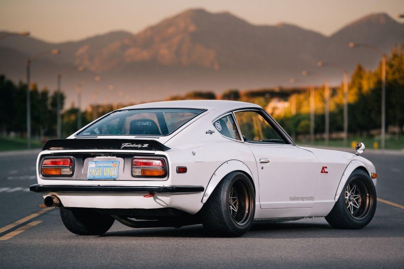 Датсун 240z JDM