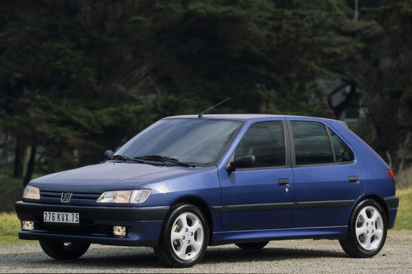 Peugeot 306 хэтчбек