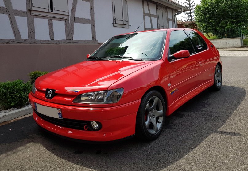 Пежо 306 хэтчбек