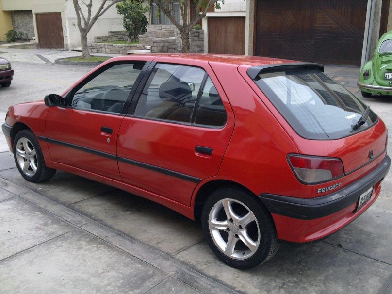 Peugeot 306 хэтчбек