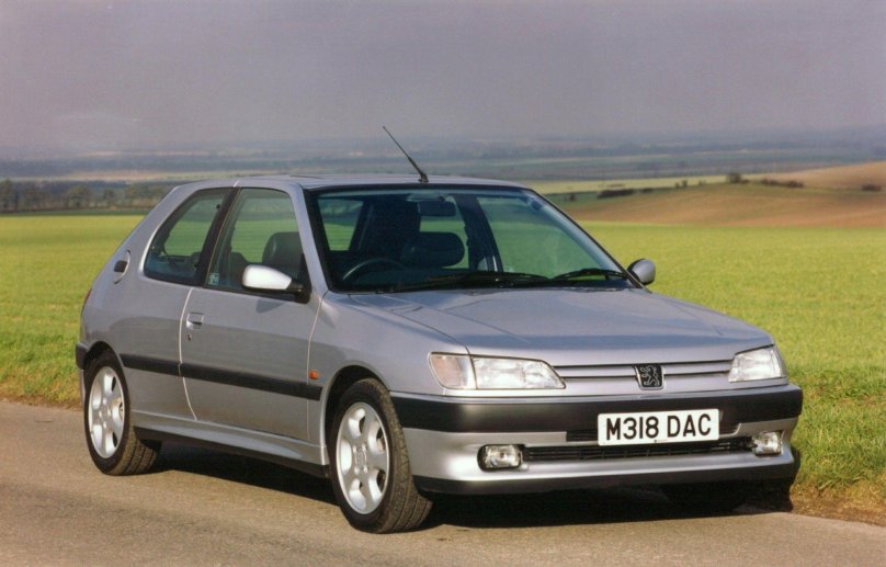 Peugeot 306 хэтчбек