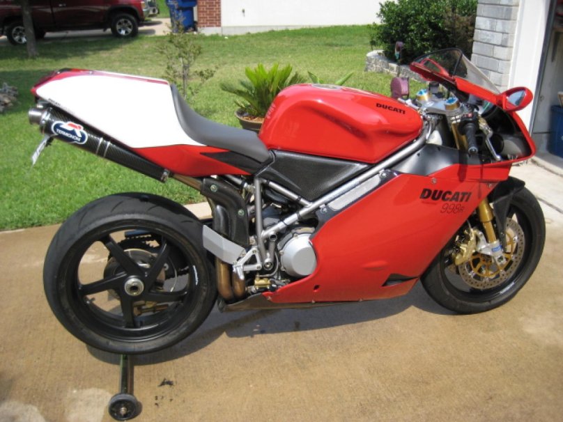 Ducati 998 2002