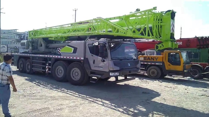 Zoomlion кран 55 тонн