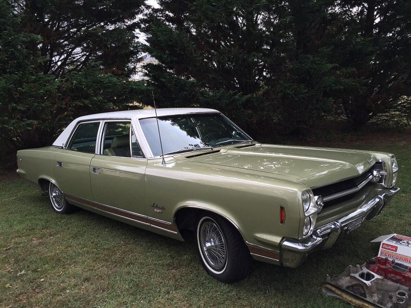 AMC Ambassador 1968