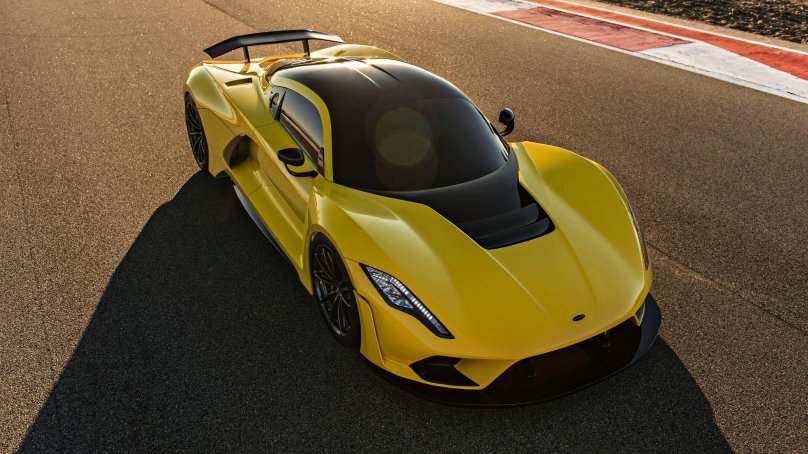 Машина Hennessey Venom f5