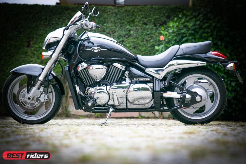 Судзуки булевард