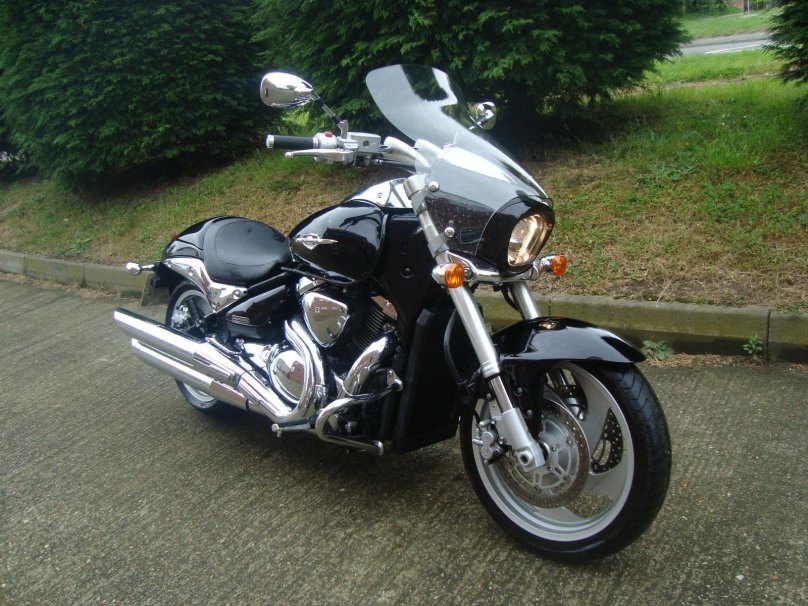 Suzuki Intruder vz1500