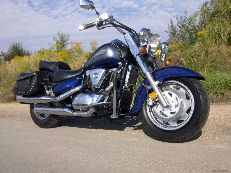 Suzuki Intruder 1500 LC