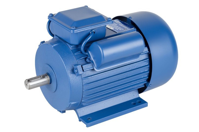 Электродвигатель с валом на 24 мм