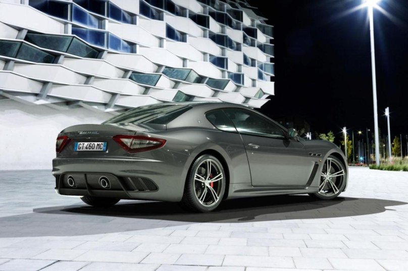 Автомобиль Maserati GRANTURISMO MC Stradale