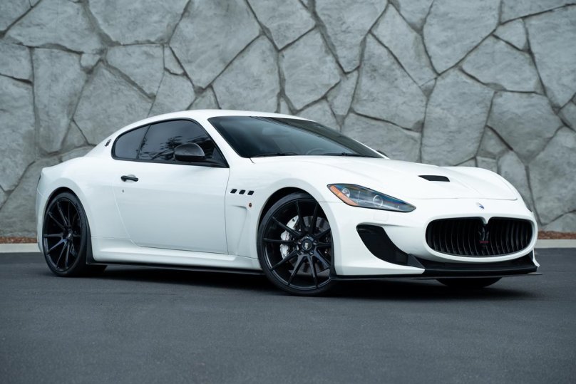 Мазерати gt MC Stradale