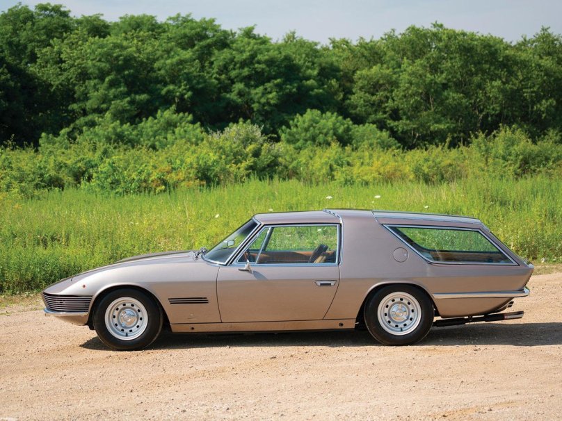 Ferrari 330 gt 2+2 shooting Brake