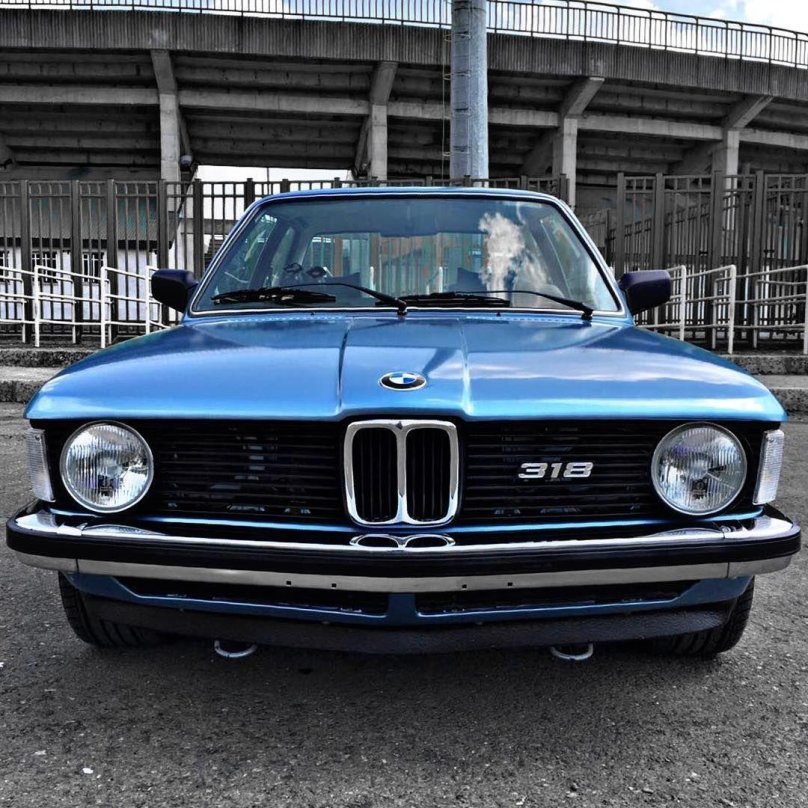 BMW 318 e21