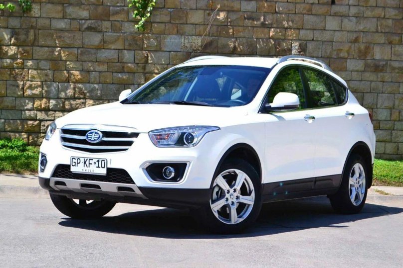 Кроссовер FAW Besturn x80