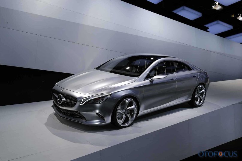 Mercedes CLS купе 2012