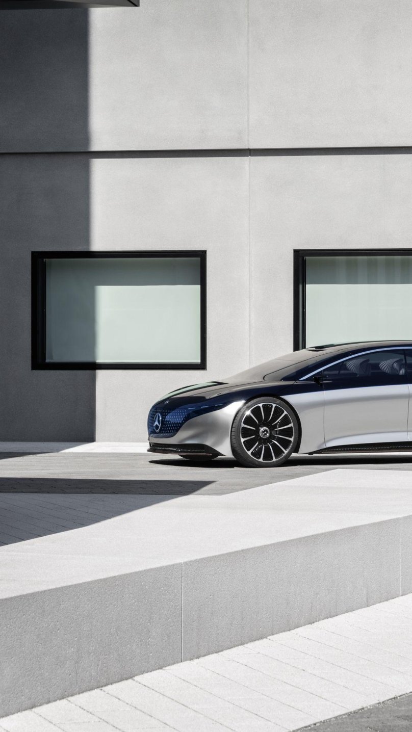 Мерседес Vision EQS