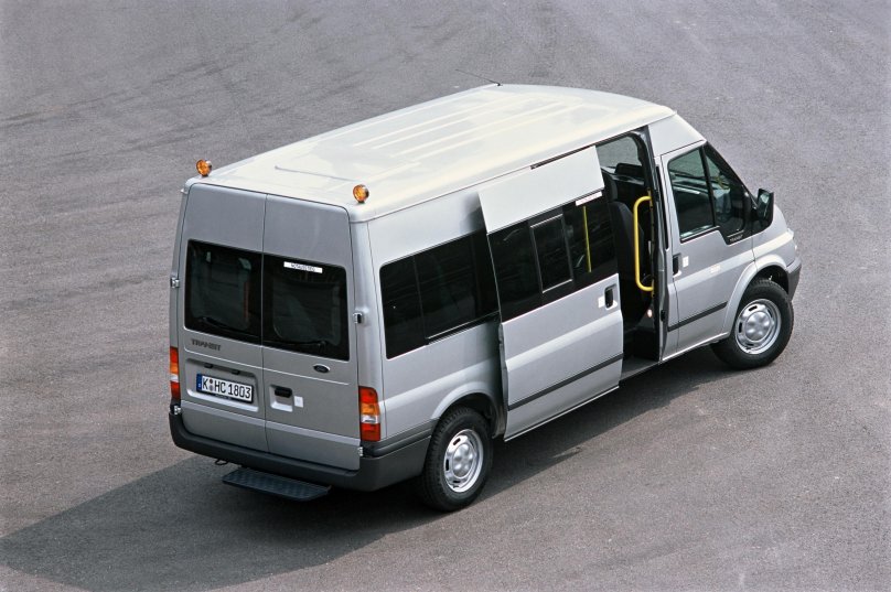 Ford Transit 2000