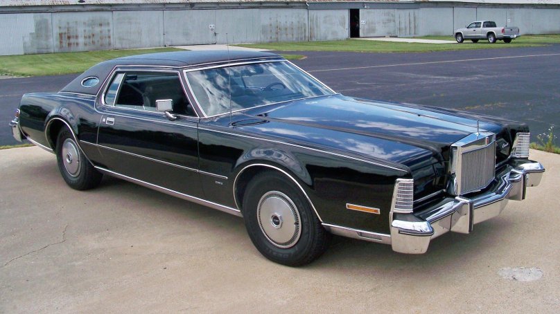 Линкольн Континенталь Марк 1975