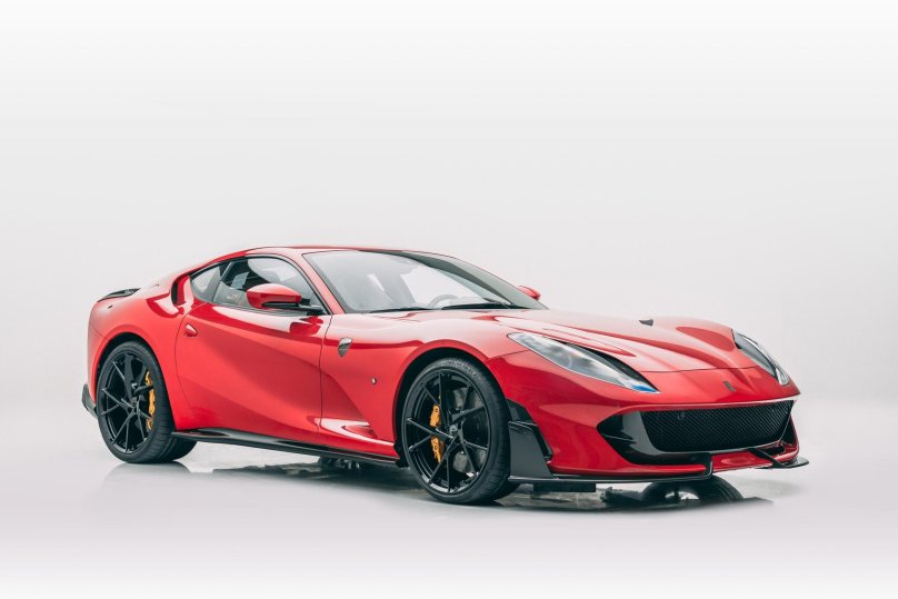 Ferrari 812 Суперфаст