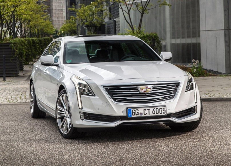 Cadillac ct6 белый