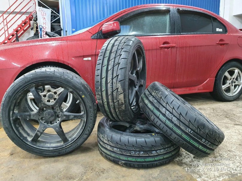 Bridgestone potenza Adrenalin