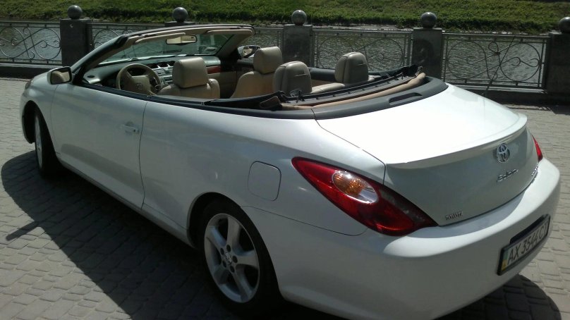 Toyota Solara кабриолет белая