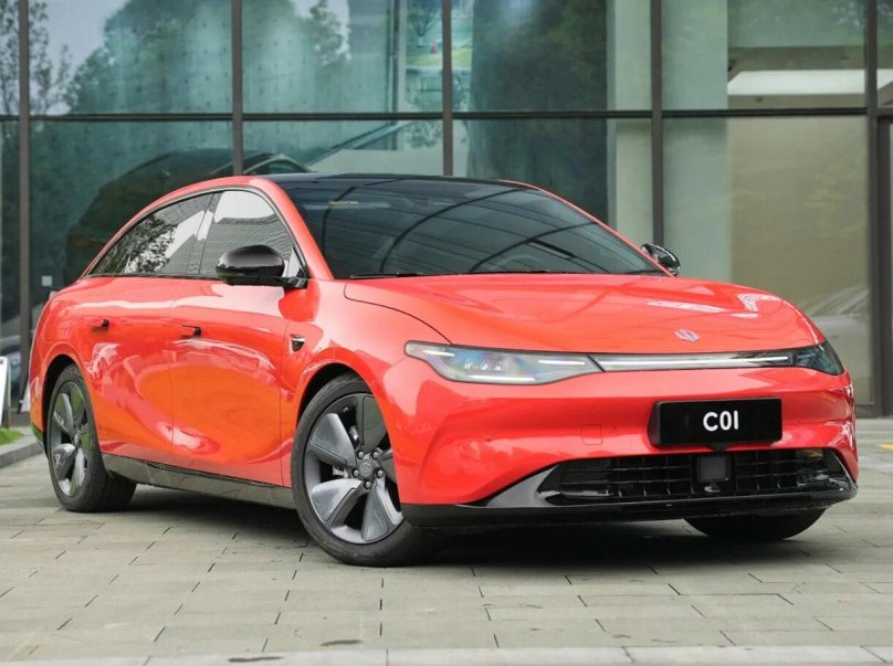 Электромобиль китайский купе