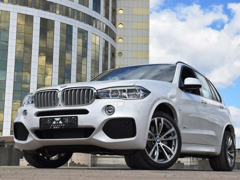 BMW x5 III (f15)