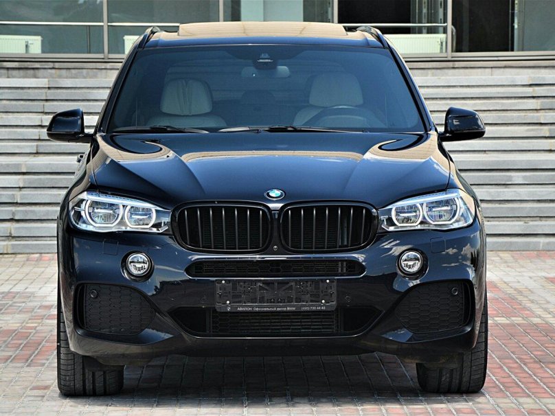 БМВ x5 f15 черный