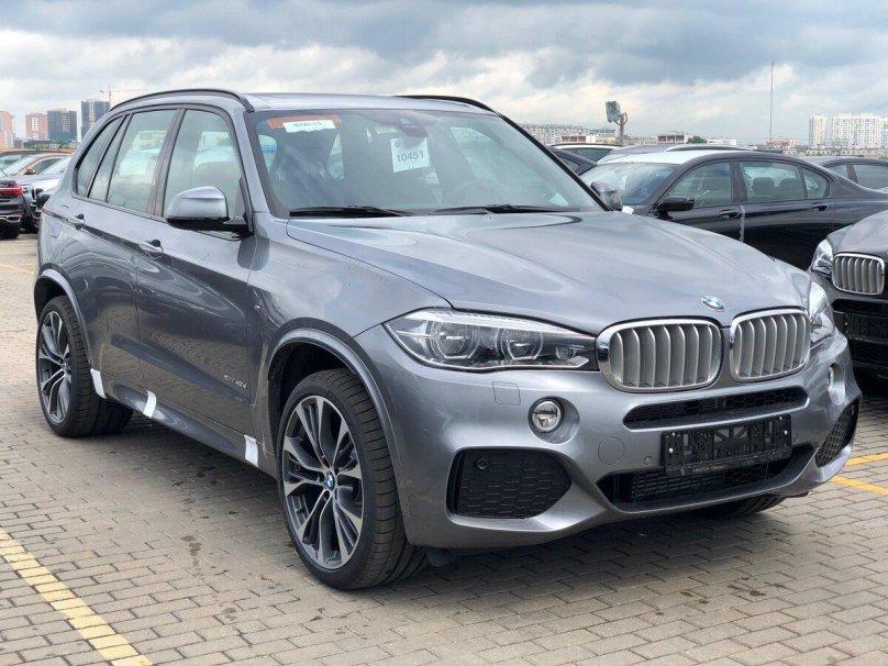 BMW x5 f15 серый