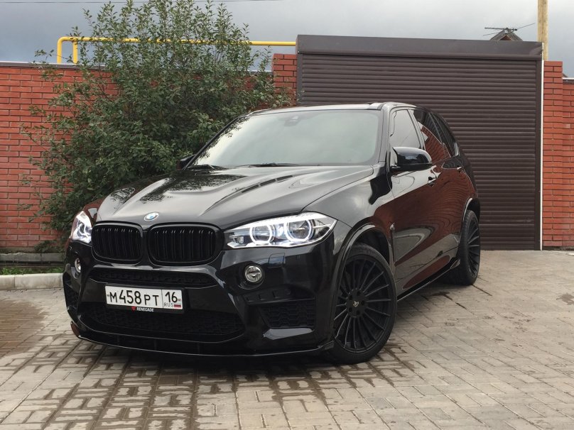 BMW x5 f15 Black