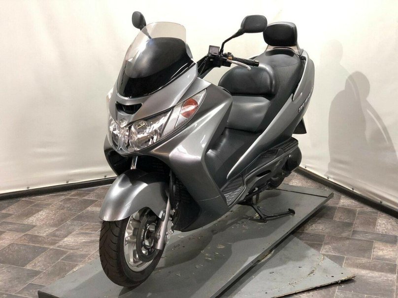 Suzuki Skywave 400 2005