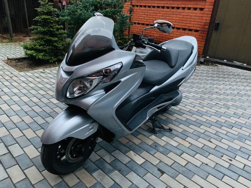 Suzuki Burgman (Skywave) 400
