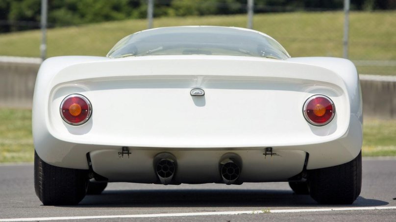 Порше 906 Каррера