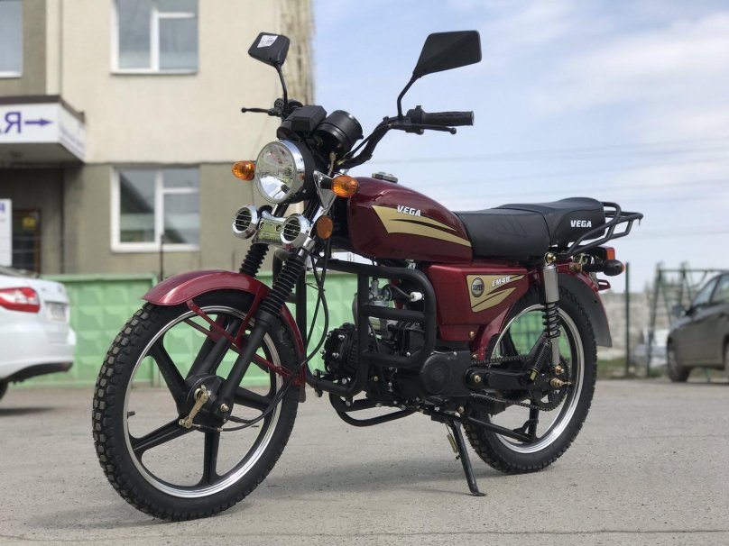 Альфа Вега мопед