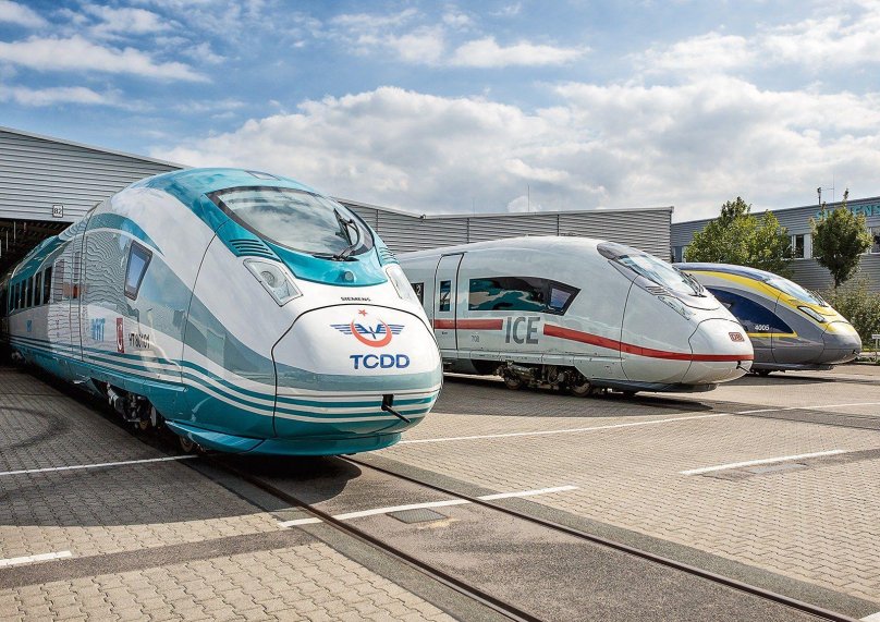 Электропоезд Siemens Velaro