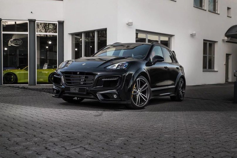 Porsche Cayenne Magnum